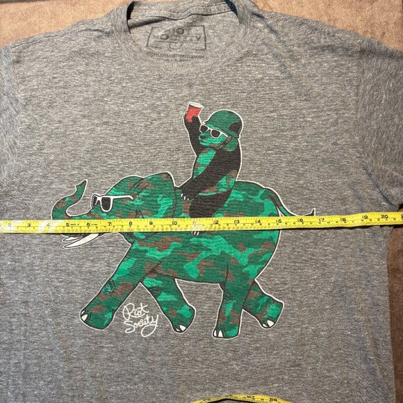 Riot Society Mens Elephant Cotton Blend T-Shirt Size Large (SKU: 33M) - Picture 5 of 6